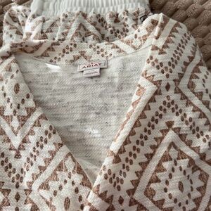 Ariat Women's Geometric Cream and Brown Cardigan